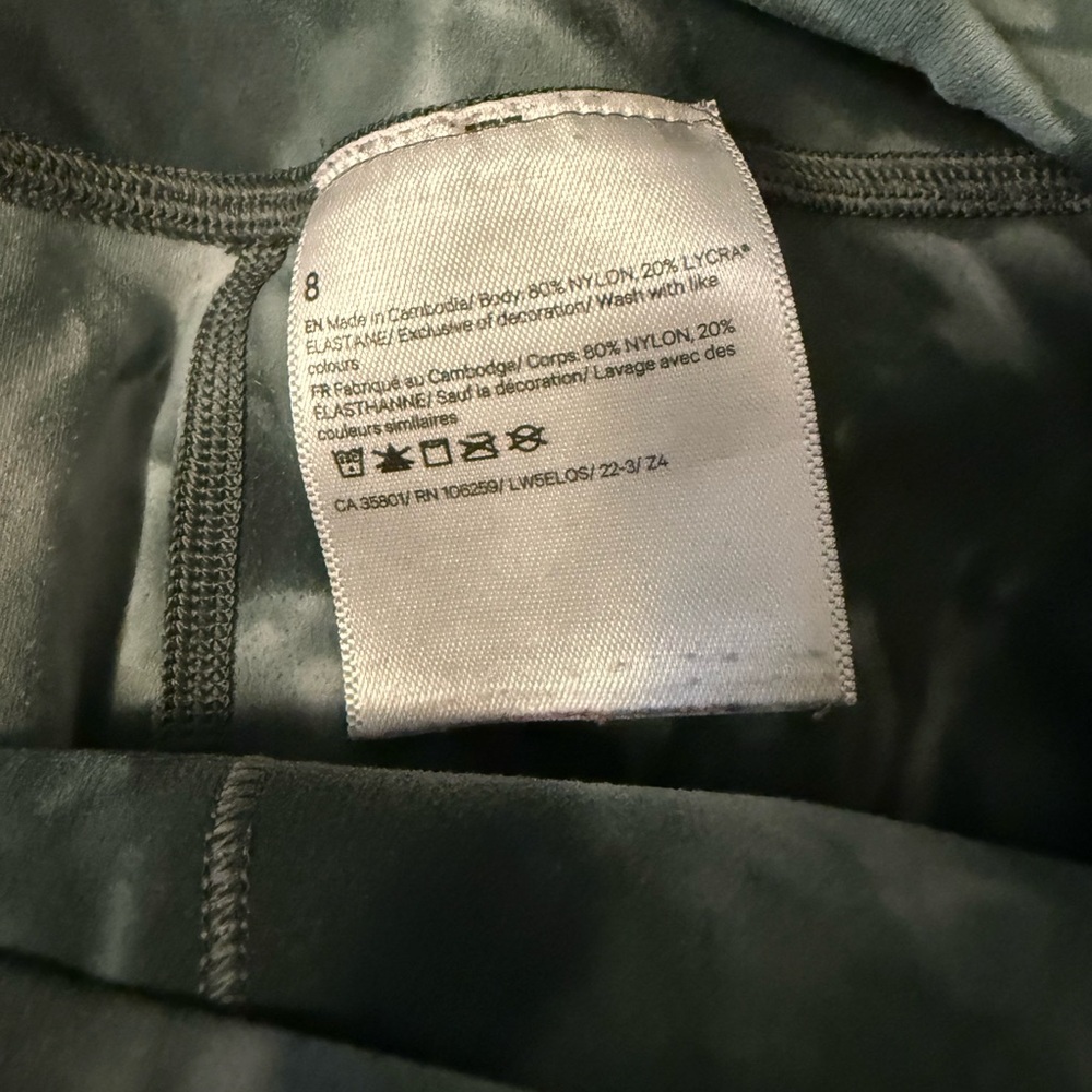 Lululemon Align Leggings, Diamond Dye, Starlight Smoked Spruce, Size 8, 28” - Picture 8 of 9